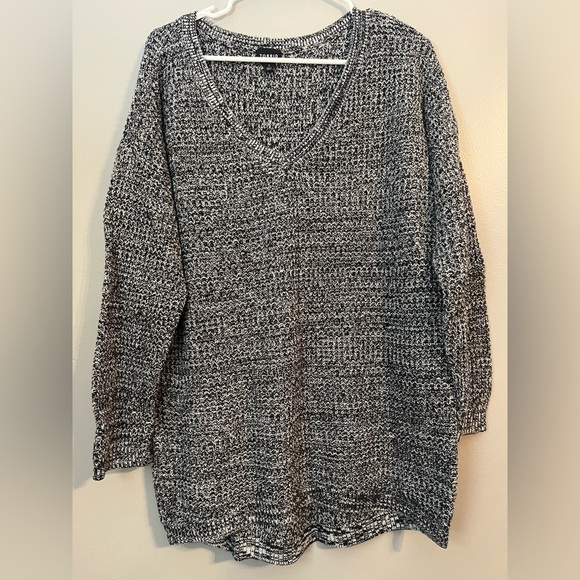 Torrid Marled Slouchy Tunic Sweater Torrid Size 2, US Size 18-20 - Picture 2 of 11